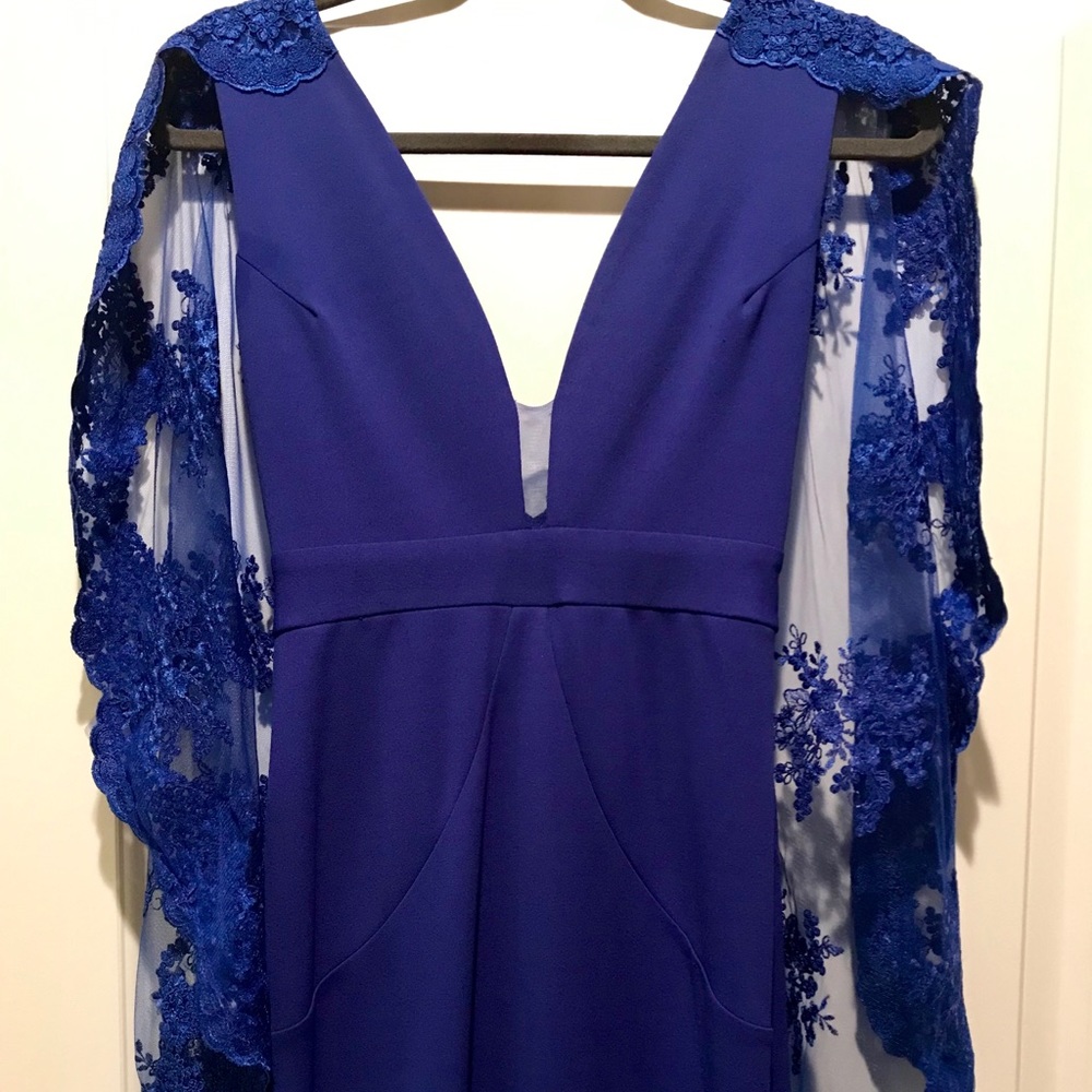 Royal Blue Lace Cape Gown HOMECOMING - Picture 7 of 8